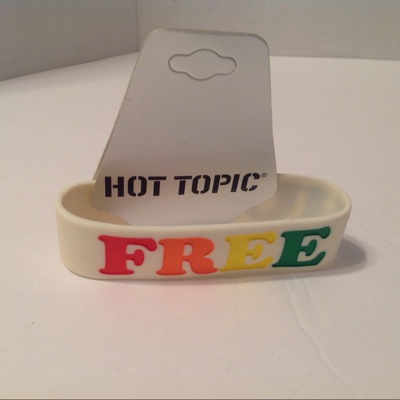 Hot Topic Jewelry - Hot Topic Silicone Band Free Hugs Hot Topic Jewelry - Hot Topic Silicone Band Free Hugs